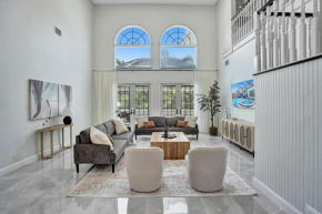 Historic Hollywood Mansion 5 Minutes to the Beach